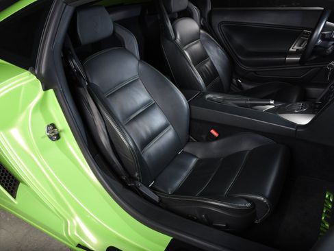 Used 2006 Lamborghini Gallardo image 5
