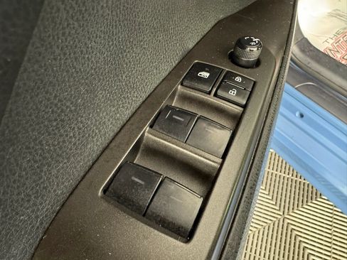 Used 2023 Toyota Camry SE FWD image 35