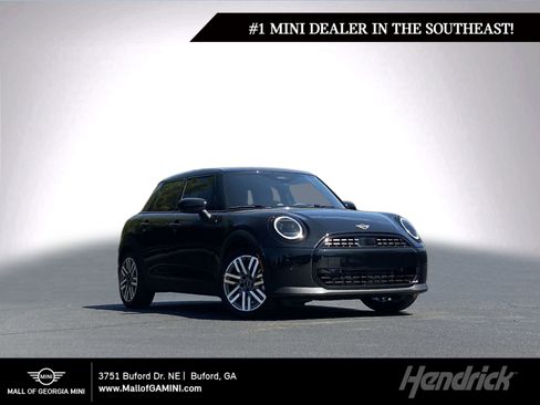 New 2026 MINI Cooper 4-Door Hardtop FWD image 1