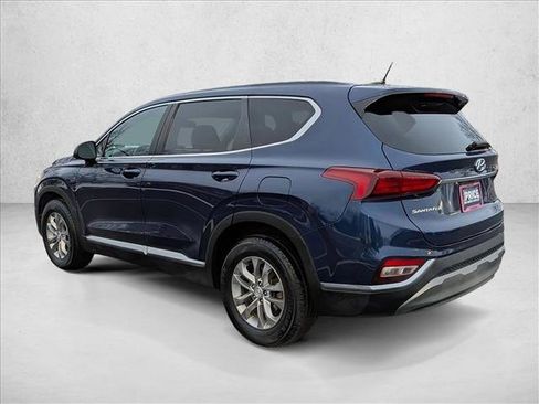 Used 2019 Hyundai Santa Fe SE image 8