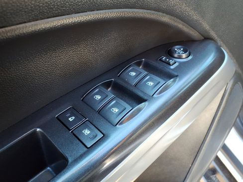 Certified 2022 Chevrolet Colorado LT w/ LT Convenience Package image 14