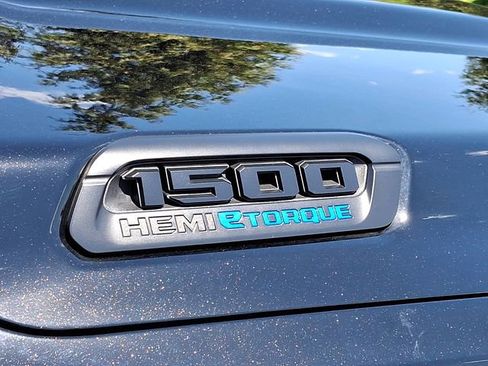 Used 2023 RAM 1500 Big Horn AWD/4WD image 30