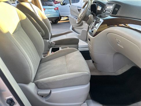 Used 2014 Nissan Quest S image 13