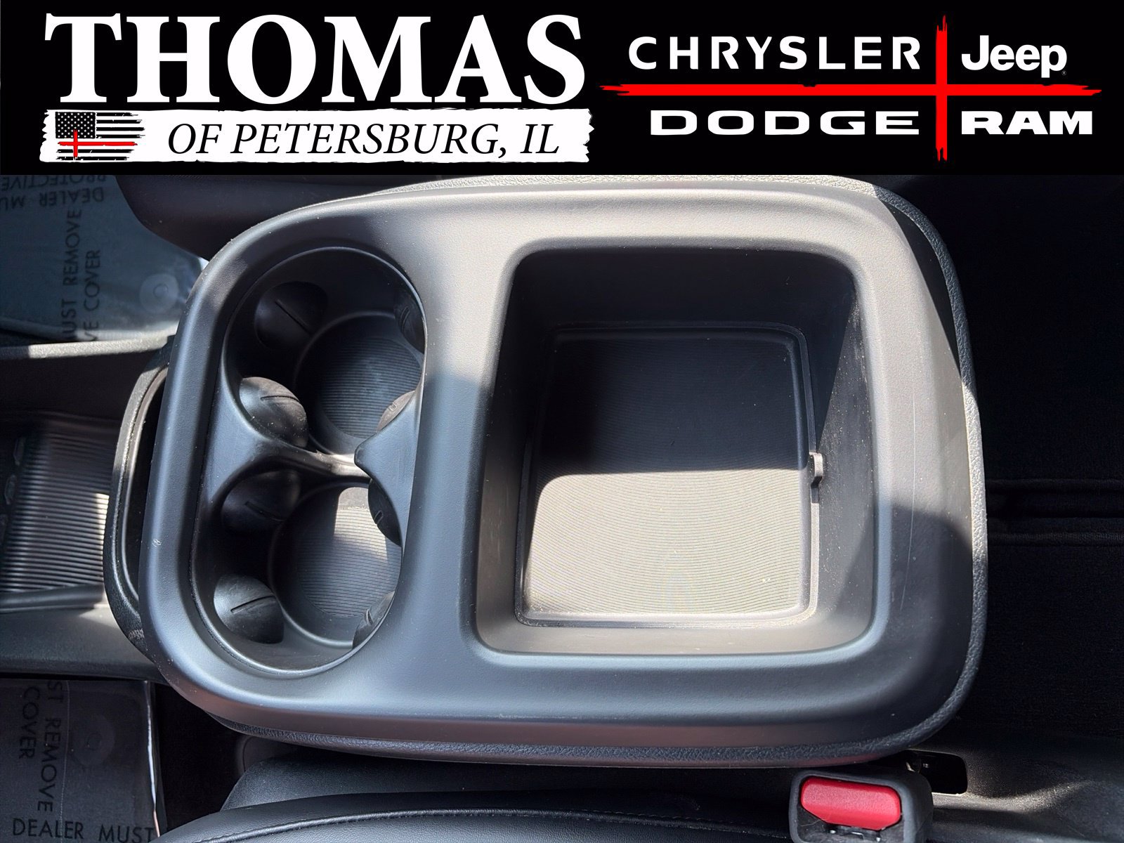 Used 2025 Chrysler Pacifica Select FWD image 18