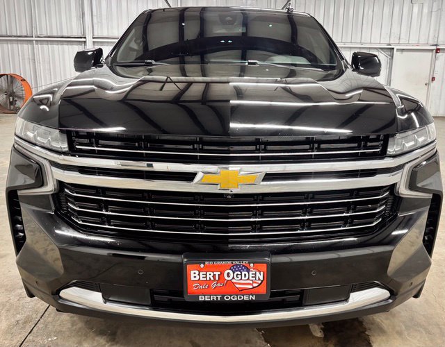 Used 2022 Chevrolet Tahoe LT w/ LT Signature Plus Package RWD image 2