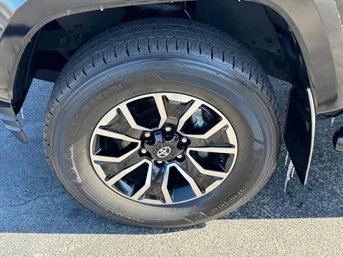 Certified 2023 Toyota Tacoma TRD Sport image 13
