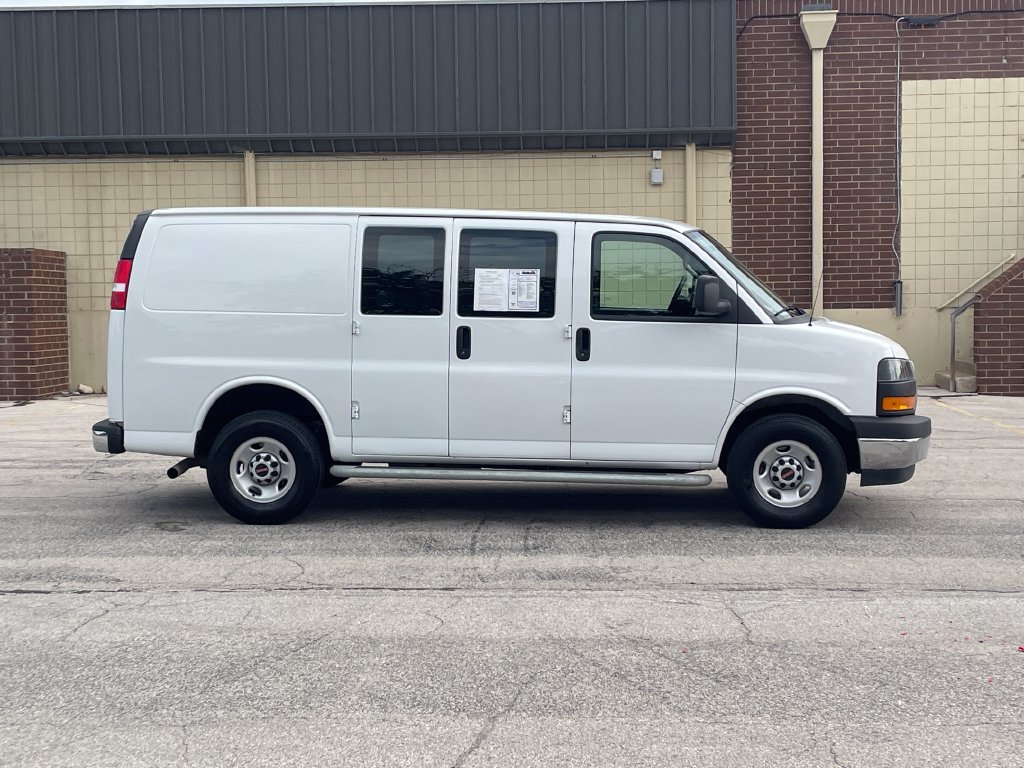 Used 2024 GMC Savana 2500 w/ Driver Convenience Package RWD image 6