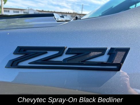 Used 2023 Chevrolet Silverado 1500 Custom Trail Boss w/ LPO, Dark Essentials Package AWD/4WD image 40