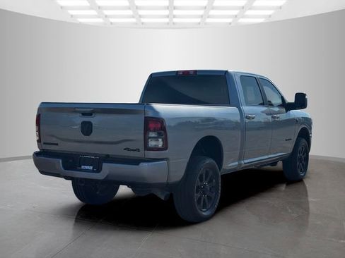 Certified 2024 RAM 2500 Big Horn w/ Night Edition AWD/4WD image 7