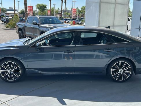 Used 2020 Toyota Avalon XSE w/ Carpet Mat Package image 4
