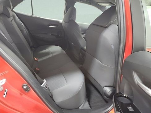 Used 2019 Toyota Corolla SE image 16