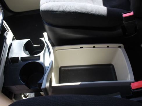 Used 2011 Dodge Grand Caravan Express w/ PWR Window Group image 22