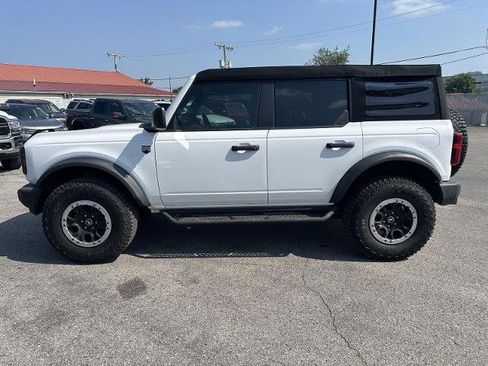 Certified 2024 Ford Bronco Big Bend w/ Sasquatch Package AWD/4WD image 3