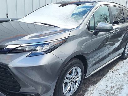 Used 2026 Toyota Sienna XLE