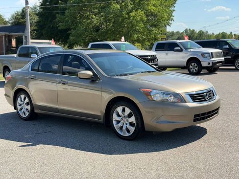 Used 2009 Honda Accord EX-L image 9