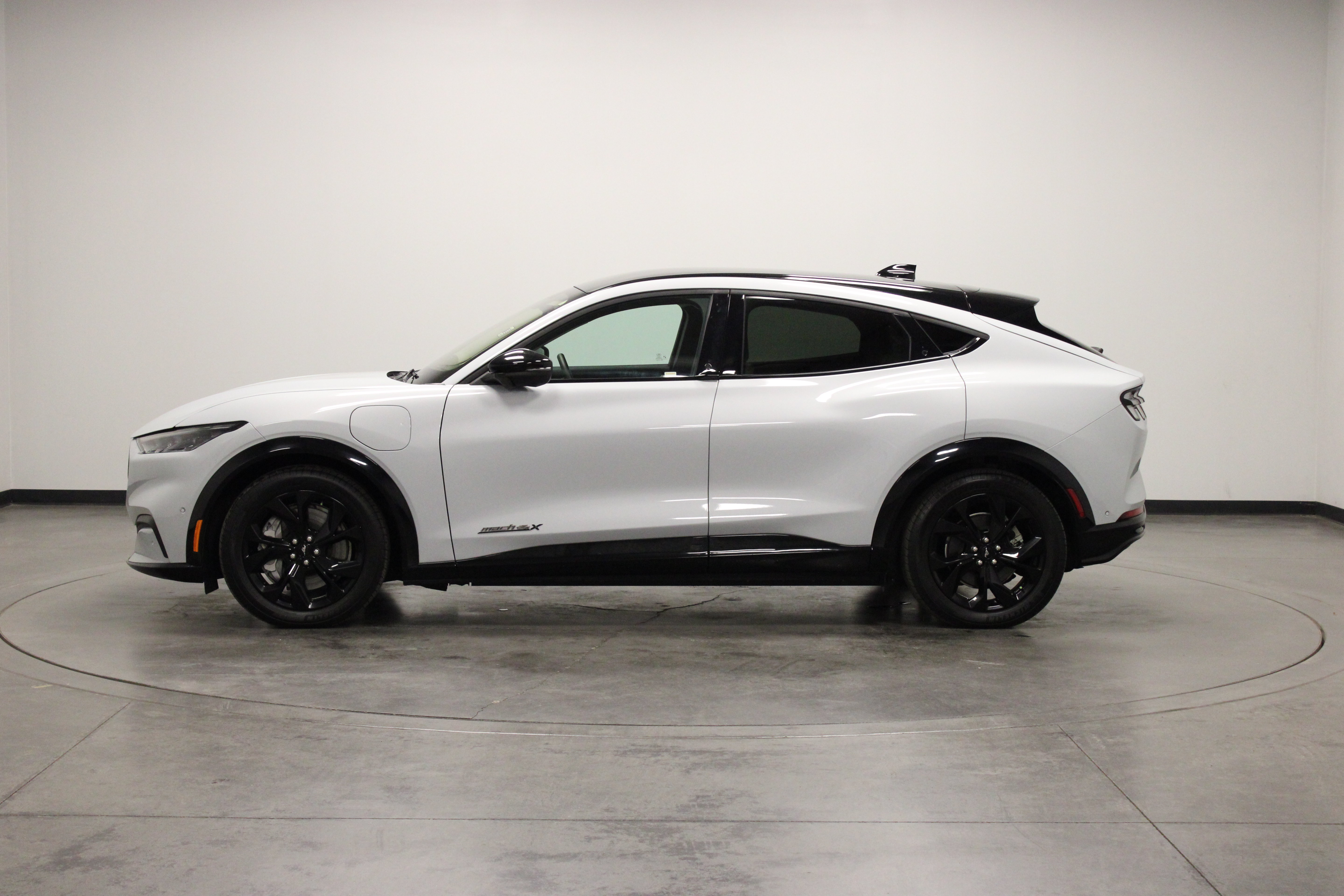 Used 2023 Ford Mustang Mach-E Premium w/ Mustang Nite Pony Package AWD/4WD image 5