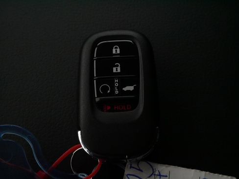 Certified 2025 Honda Pilot EX-L image 27