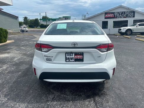 Used 2021 Toyota Corolla LE w/ Carpet Mat Package (TMS) FWD image 6