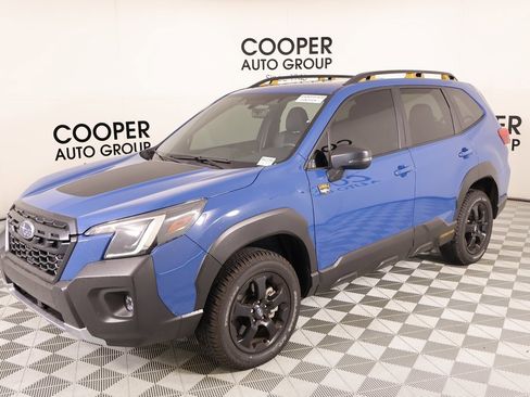 Used 2025 Subaru Forester Wilderness image 10