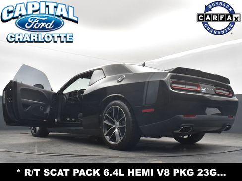 Used 2016 Dodge Challenger R/T Scat Pack image 37
