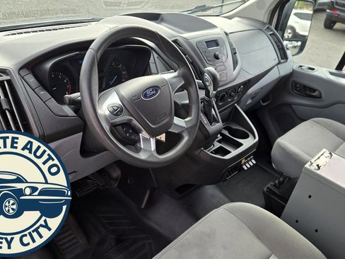 Used 2018 Ford Transit 250 148 Low Roof image 9