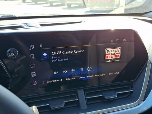 New 2026 Chevrolet Trax LT w/ Driver Confidence Package image 12