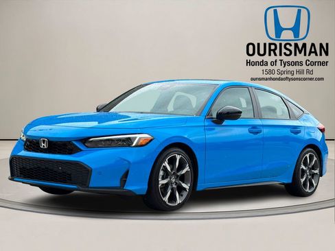 Used 2025 Honda Civic Sport Touring image 2