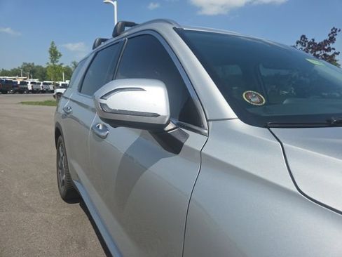 Used 2024 Hyundai Palisade Limited FWD image 5