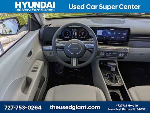Used 2024 Hyundai Kona SEL FWD image 18