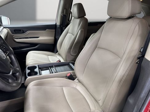 Used 2024 Honda Odyssey EX-L image 14