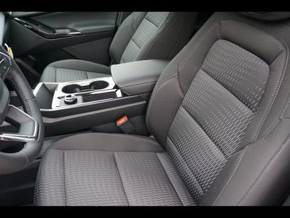 New 2027 Chevrolet Equinox LT