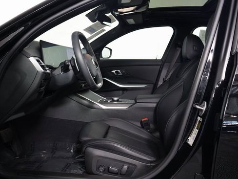 Used 2025 BMW 330i Sedan w/ Convenience Package image 10