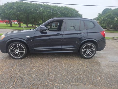 Used 2017 BMW X3 sDrive28i RWD image 5