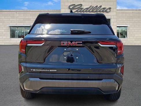 Used 2025 GMC Terrain Elevation AWD/4WD image 5