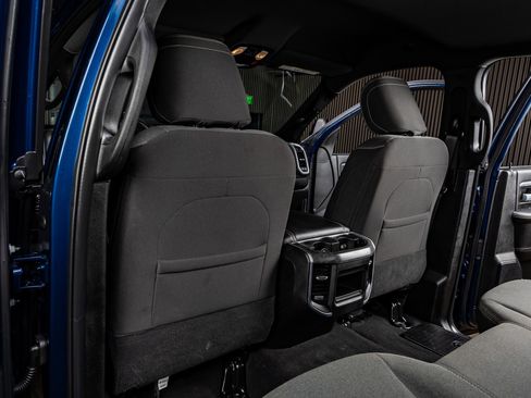 Used 2024 RAM 3500 Big Horn w/ Night Edition image 31