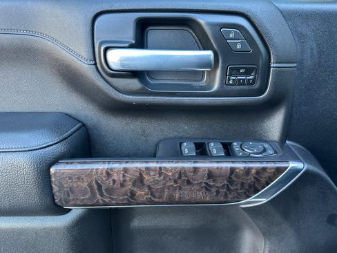 Used 2021 GMC Sierra 2500 Denali w/ Denali Ultimate Package image 12