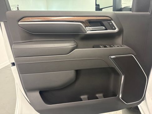 New 2026 Chevrolet Silverado 2500 LT w/ All Star Edition AWD/4WD image 11