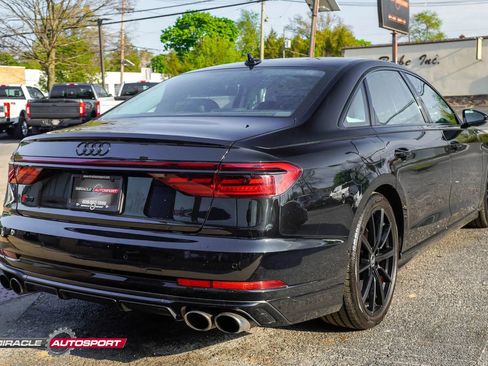 Used 2022 Audi S8 w/ S8 Executive Package AWD/4WD image 7