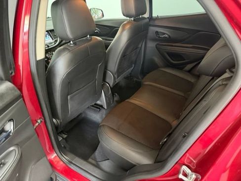 Used 2020 Buick Encore Preferred FWD image 35