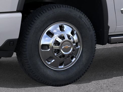 New 2025 Chevrolet Silverado 3500 High Country w/ High Country Premium Package image 9