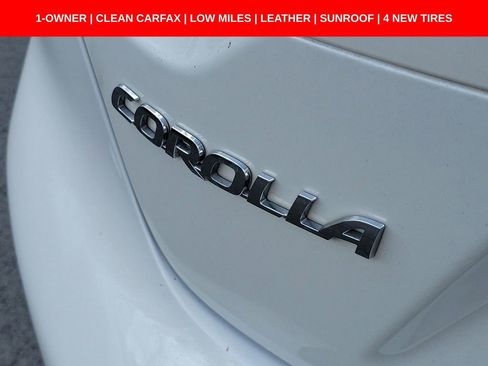 Used 2020 Toyota Corolla XLE w/ Carpet Mat Package (TMS) FWD image 10