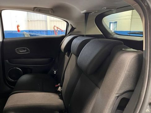 Used 2016 Honda HR-V EX image 18