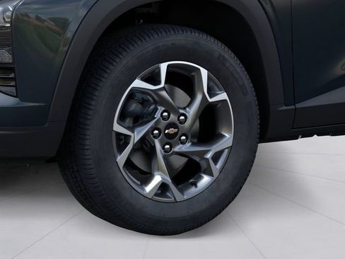 New 2026 Chevrolet Trax LT FWD image 9