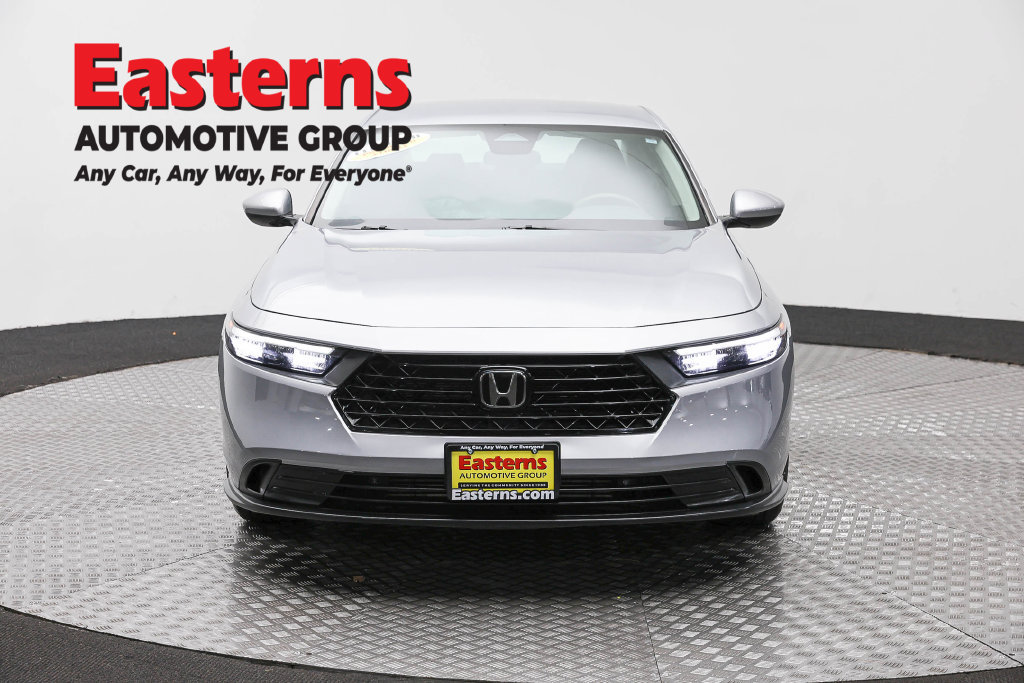 Used 2023 Honda Accord LX image 3