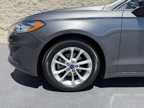 Used 2020 Ford Fusion SE FWD image 9