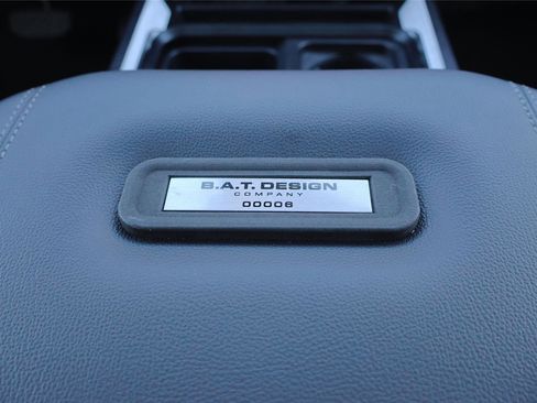 New 2025 Ford F250 Lariat w/ Lariat Ultimate Package image 37