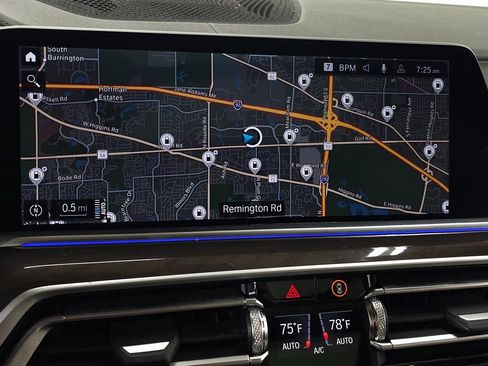 Used 2023 BMW X6 xDrive40i w/ M Sport Package image 25