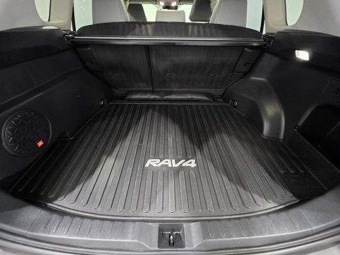 Used 2023 Toyota RAV4 XLE Premium AWD/4WD image 21