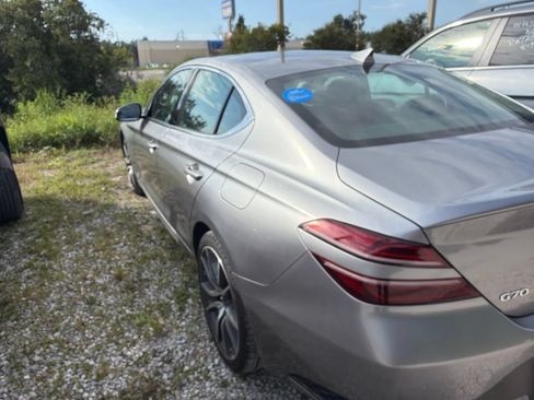 Used 2025 Genesis G70 2.5T RWD image 7