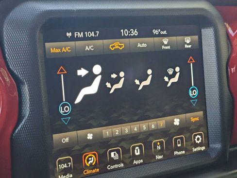 Used 2021 Jeep Gladiator Sport AWD/4WD image 29